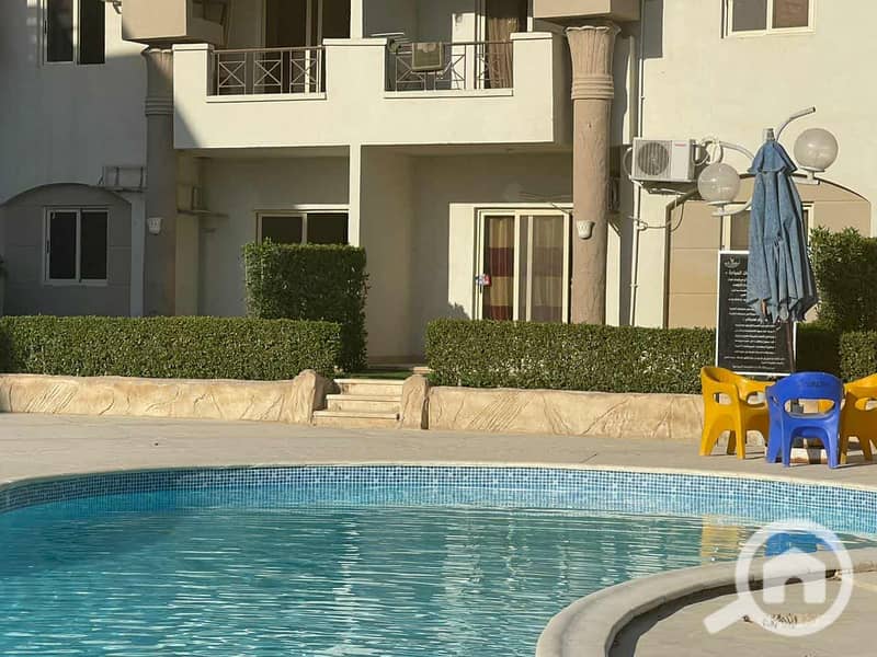 10 b5ff5fb7-a1bc-474a-a5c0-00548428efe3. jpg