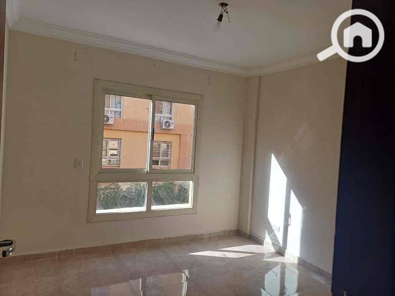 4 5c9348a0-0499-4556-9d37-81cb9a882fd8. jpg