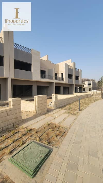 تاون هاوس 3 غرف نوم للبيع في مدينة المستقبل، القاهرة - bc775413-bd3c-422b-82f9-7d070969c100. jpg