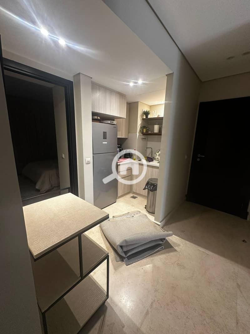 7 6ed605b7-bee5-4b65-ac58-8c12c08ca12d. jpg