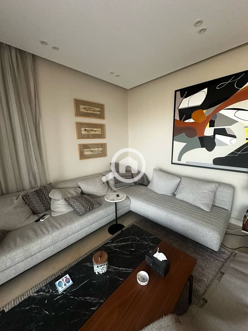 17 6685057f-153d-4f34-92f1-eda8c35c1547. jpg