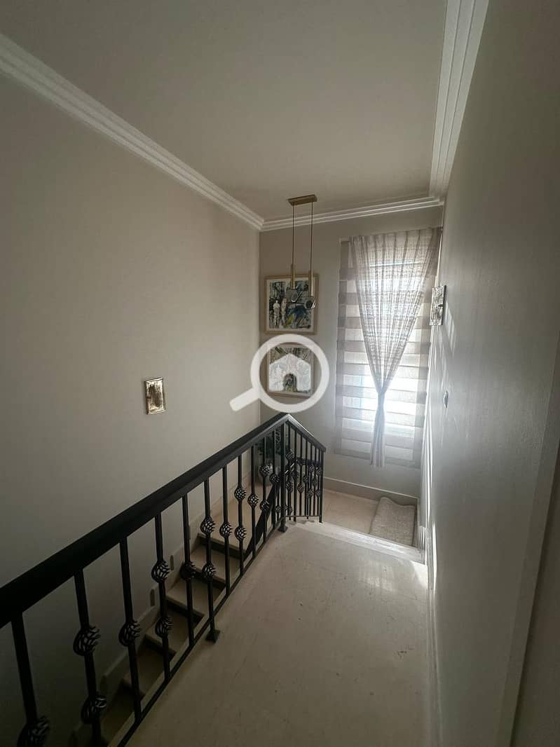 21 b614b40a-8fd5-4566-9eb7-8764381db058. jpg