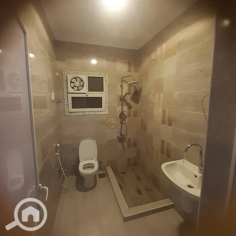 6 WhatsApp Image 2025-09-17 at 11.53. 47 AM (2). jpeg