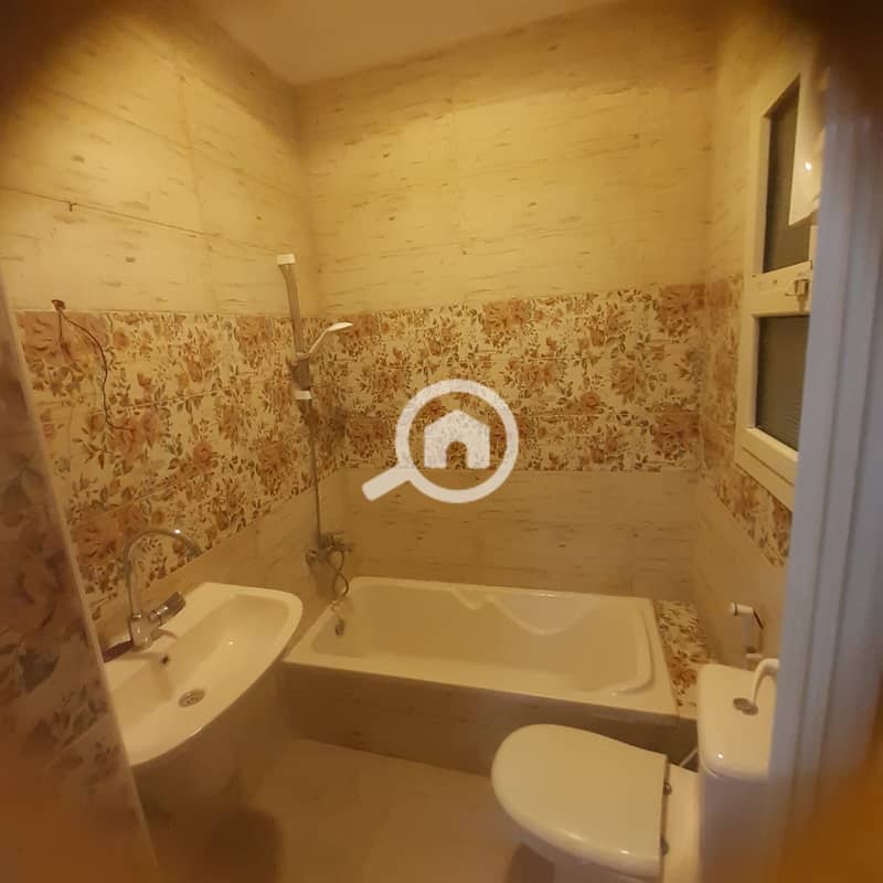 8 WhatsApp Image 2025-09-17 at 11.53. 48 AM. jpeg