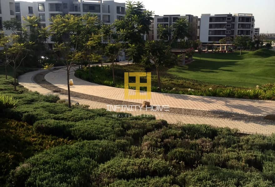 12 9c63dec9-2816-4f2f-8395-1b02e72feb95. jpg