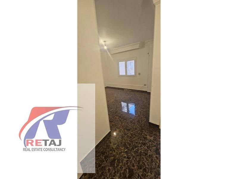 3 5b9f994a-b257-47f4-8b73-f24a8e861368. jfif. jpg