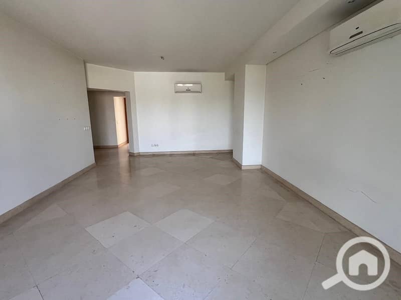 5 4155c05a-efa9-4e03-b932-5a93cd8b6175. jpg