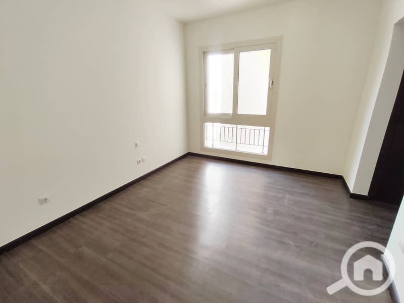 8 506777302_122099849294921961_2069632976977950129_n. jpg