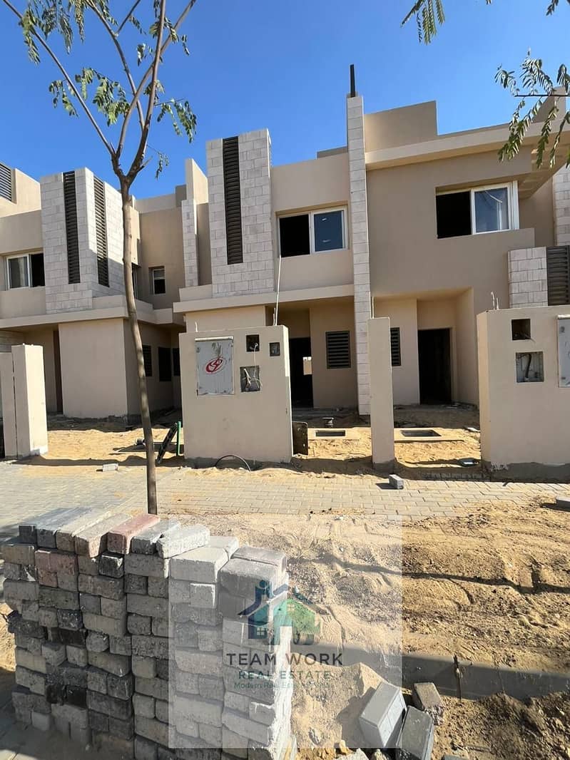 5 701a2086-d7cf-491e-8512-bb215b6064e8. jpg