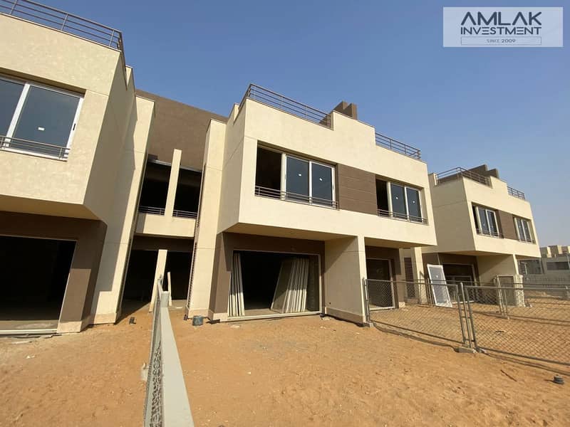 7 2956cd7b-f86d-4bf2-8229-e5098a322d22. jpeg