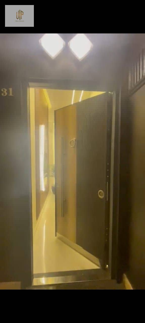 4 WhatsApp Image 2025-11-12 at 3.42. 07 PM. jpeg