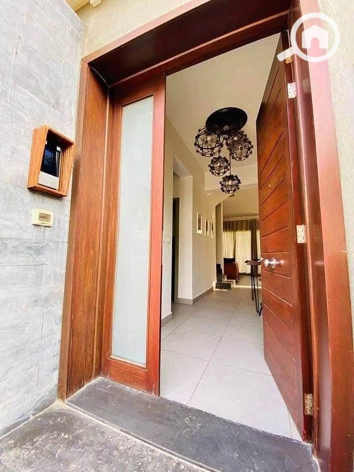 7 7731d1cc-0764-458a-8515-2a287fd16de6. jpg