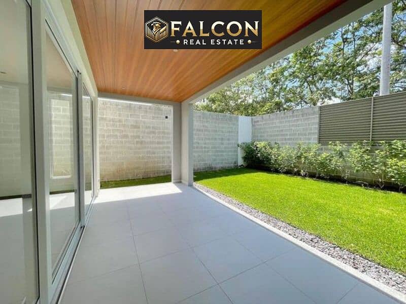 6 eb182196-9449-44b1-b9fe-79eeedaa14f5. jpg