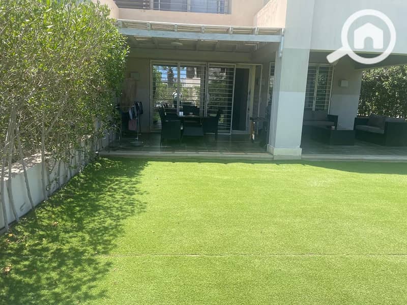 12 ce65a077-87c3-4905-aec6-5381bf5f3fdf. jpeg