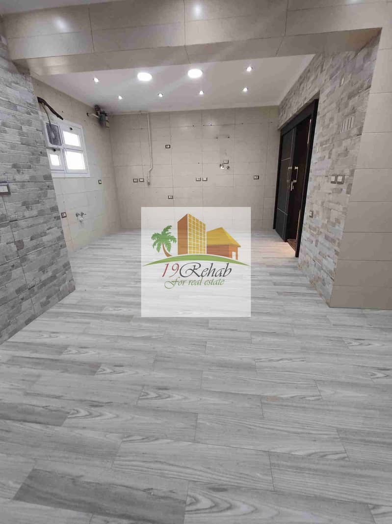 12 056bc99d-8285-4eef-8cfe-d724d686d360-1_all_215870. jpg