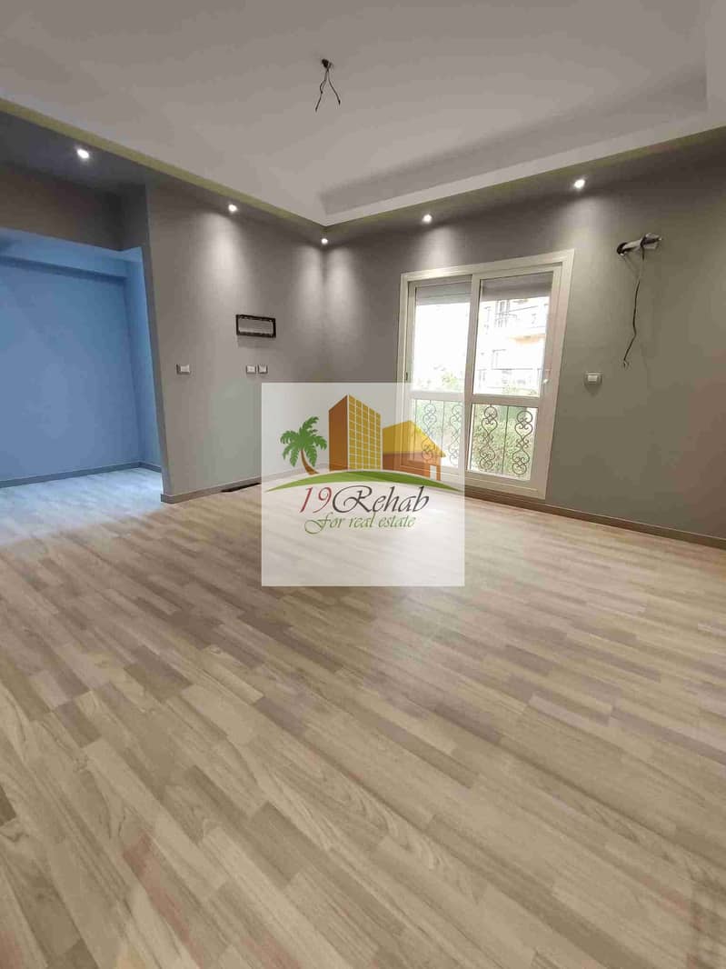 15 056bc99d-8285-4eef-8cfe-d724d686d360-1_all_215852. jpg