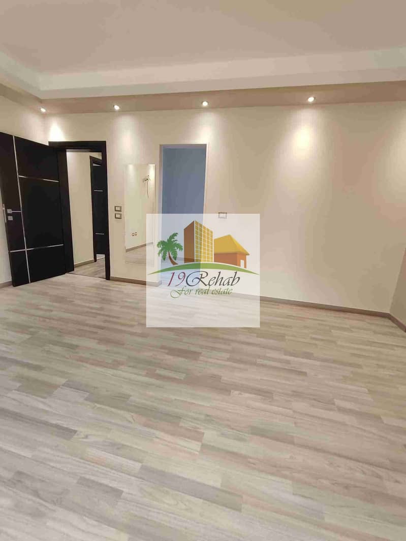 23 056bc99d-8285-4eef-8cfe-d724d686d360-1_all_215859. jpg