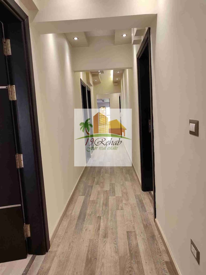 26 056bc99d-8285-4eef-8cfe-d724d686d360-1_all_215845. jpg