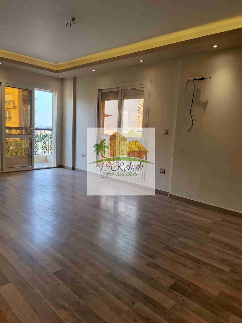 28 056bc99d-8285-4eef-8cfe-d724d686d360-1_all_215848. jpg