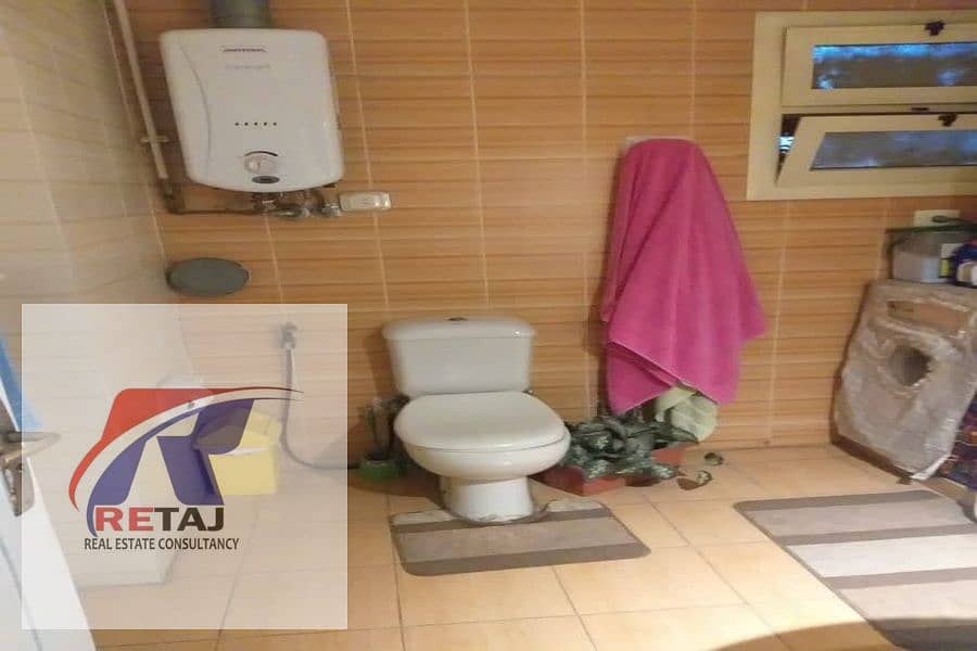 7 b0dc8f08-2828-4182-89ba-2cd6fa7eb5df. jpg