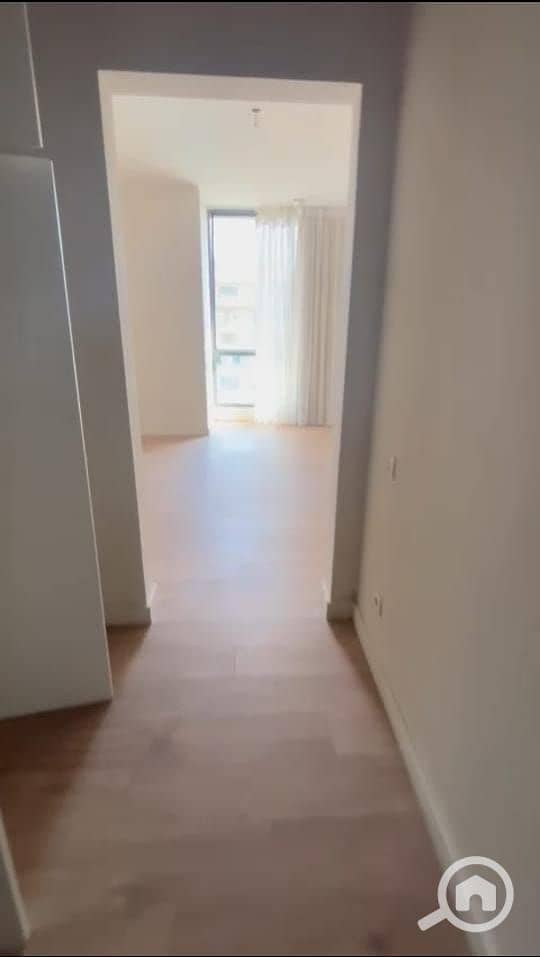 6 WhatsApp Image 2025-11-25 at 13.41. 18. jpeg