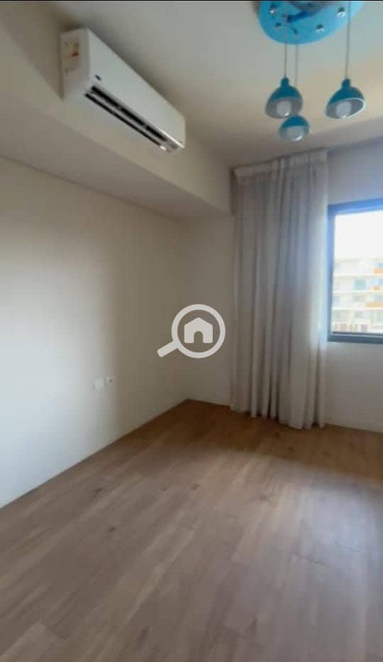 8 WhatsApp Image 2025-11-25 at 13.42. 04. jpeg