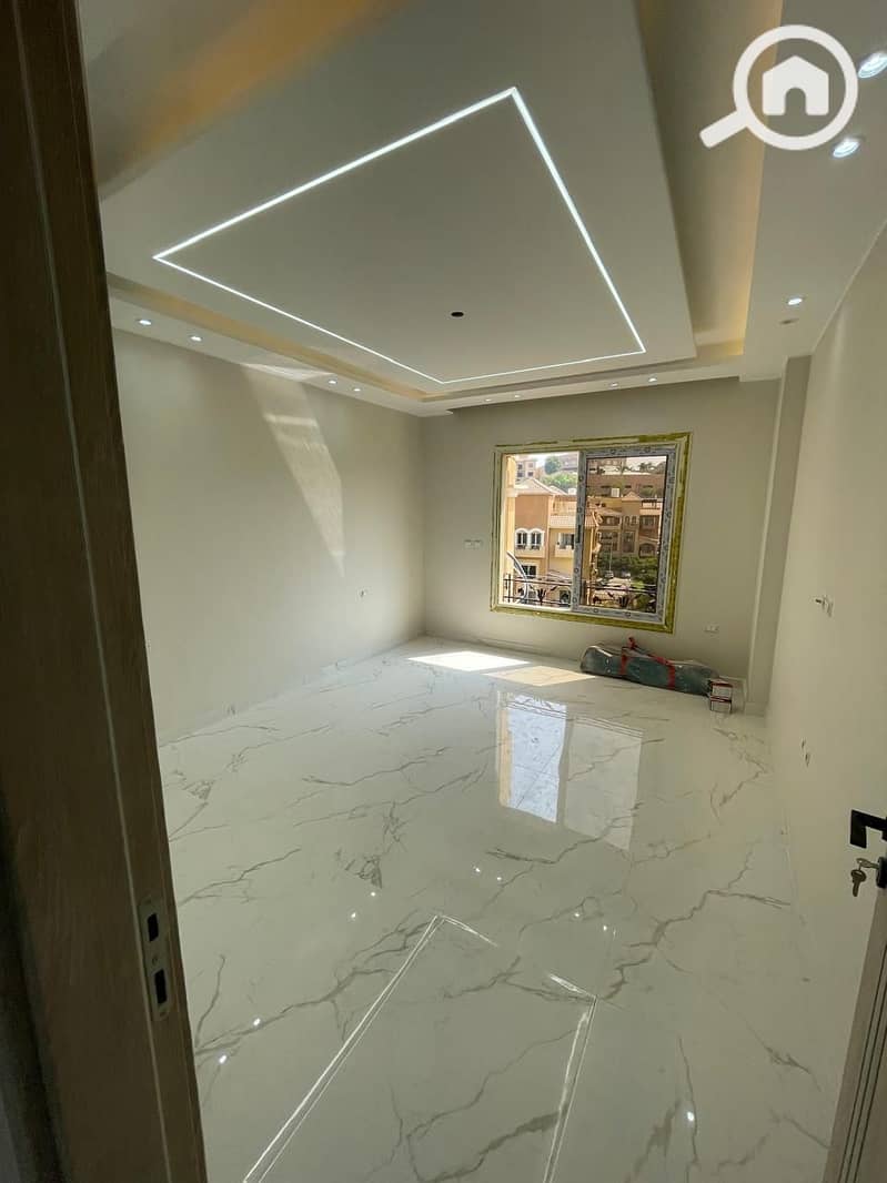 4 WhatsApp Image 2025-10-13 at 1.36. 32 AM (2). jpeg