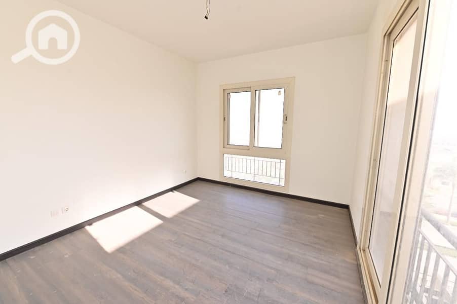 3 8e9edfb2-b682-4029-a970-c2545708aea4. jpg