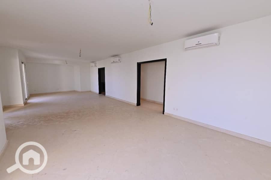 9 89e9c686-cd8a-40f4-84d8-b4826ebec4e5. jpg