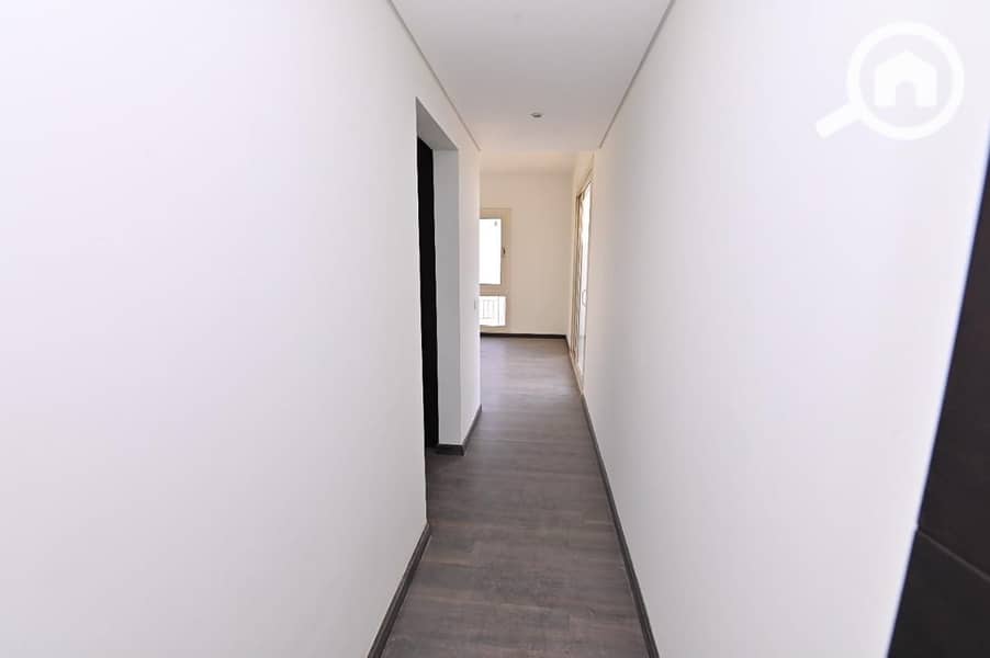 15 c944b08a-78b0-4ba6-a4bd-0ae5698f11cd. jpg