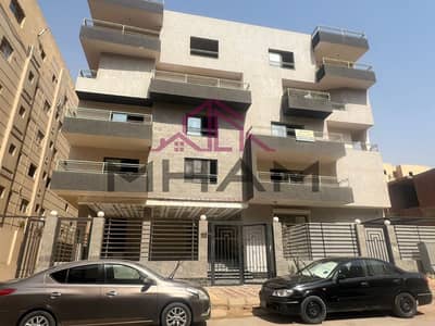 3 Bedroom Flat for Sale in New Cairo, Cairo - photo_5848392899396045770_y. jpg