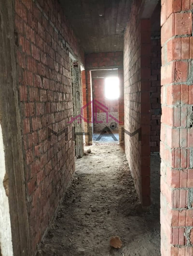 7 photo_5848392899396045771_y. jpg