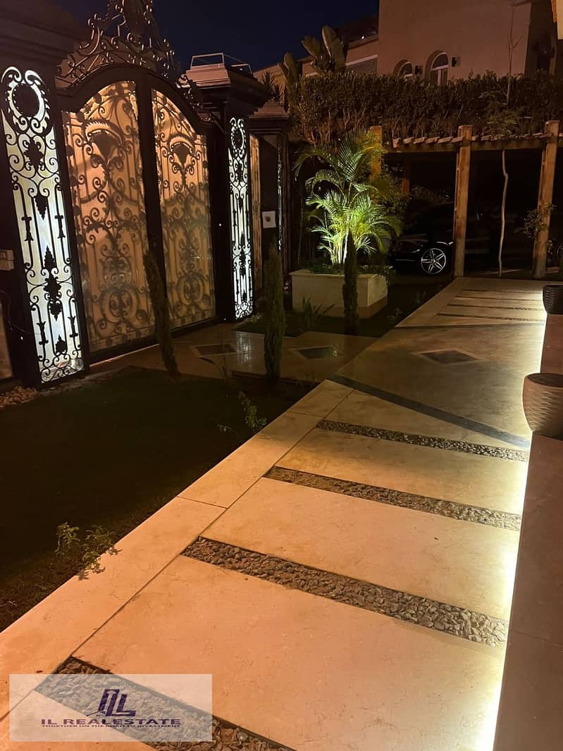 7 1e4defe4-a7f9-4d50-b662-4710542ad1a9. jpg