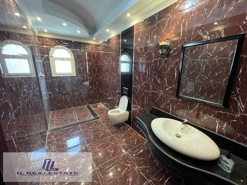 9 11c03c99-33f4-4d1c-a042-68d4ef61f7d0. jpg