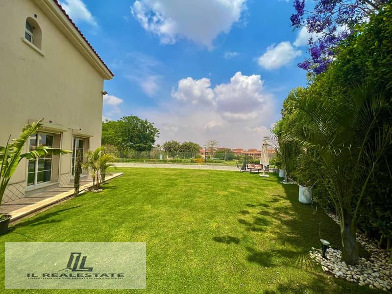 17 18279545-2df3-4a3a-8711-a86f8e088d39. jpg