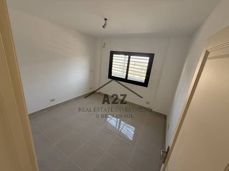 6 WhatsApp Image 2025-11-24 at 4.58. 35 PM. jpeg