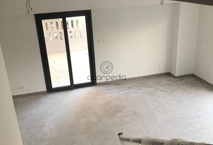 4 7f8d2abb-00e2-43bf-9f63-6985b80ee2c2. jpg