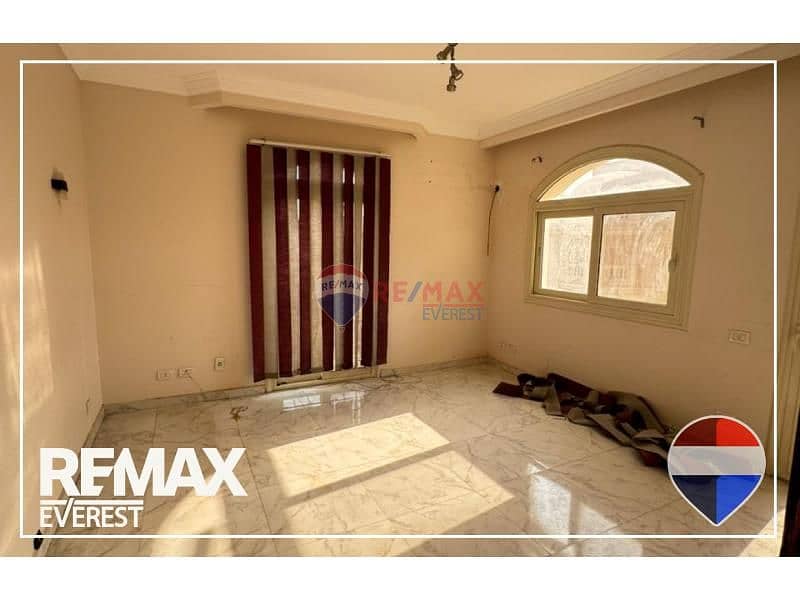 4 28c8ad43-4bd2-41d9-a703-a0a8cd283a5e. jfif. jpg