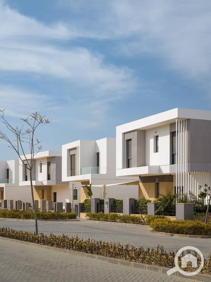 6 WhatsApp Image 2025-09-24 at 4.46. 23 PM (2). jpeg