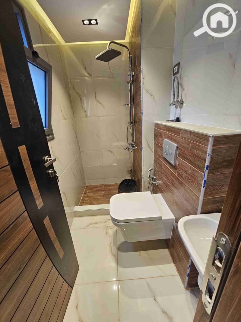 8 IMG-20251125-WA0033. jpg