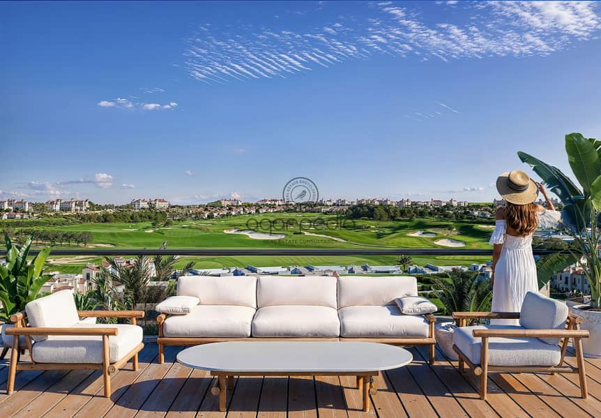 4 JadeHills__1_. jpg