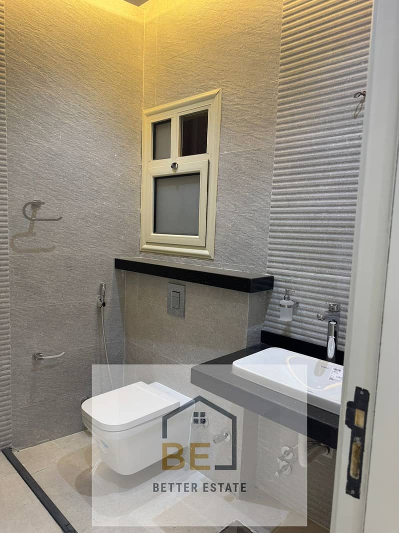 11 WhatsApp Image 2025-11-23 at 7.49. 17 PM (1). jpeg