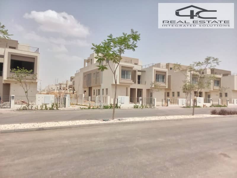 13 Untitledwwwww. jpg