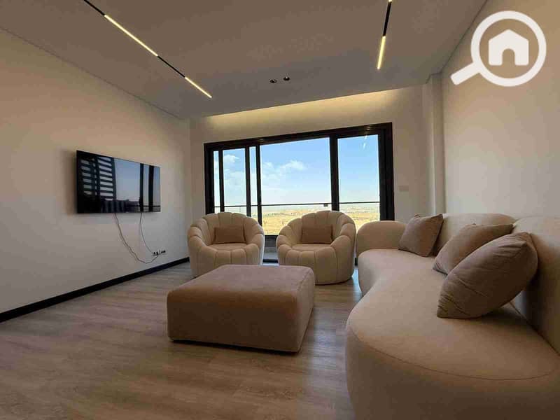 1000144942. jpg 1000144942. jpg