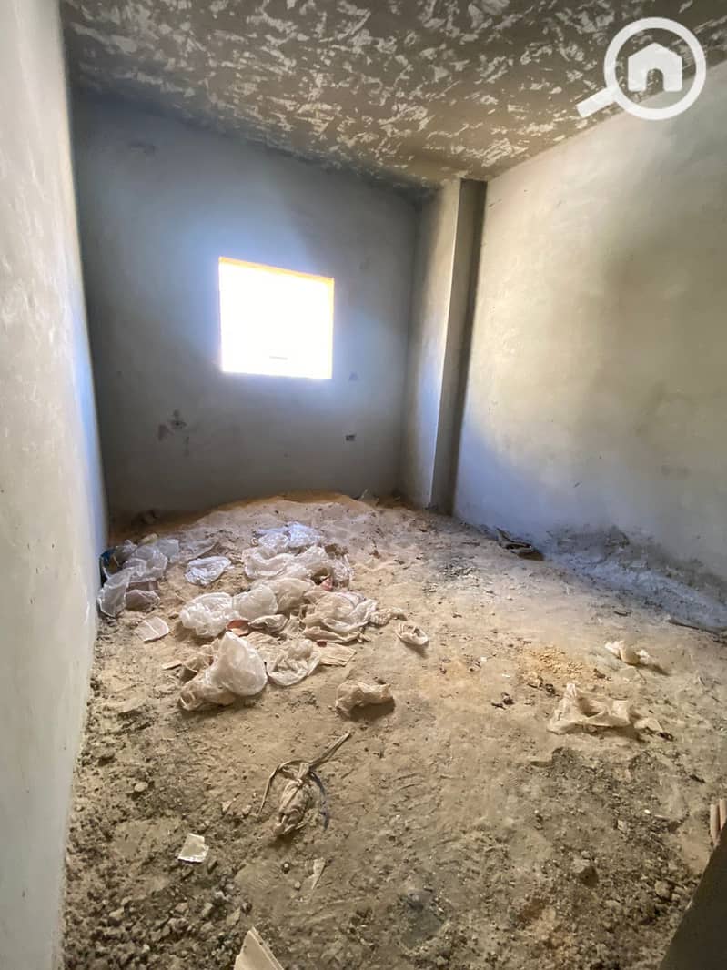 8 WhatsApp Image 2025-10-01 at 4.02. 02 PM (1). jpeg