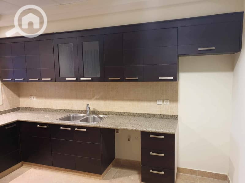 9 603bfe6d-5e3c-4e20-ab80-711003c9ce5d. jpg