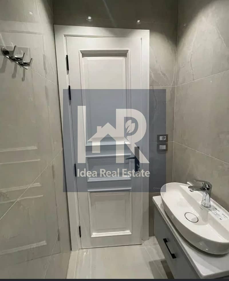 4 WhatsApp Image 2025-11-11 at 12.16. 58 PM (1). jpeg