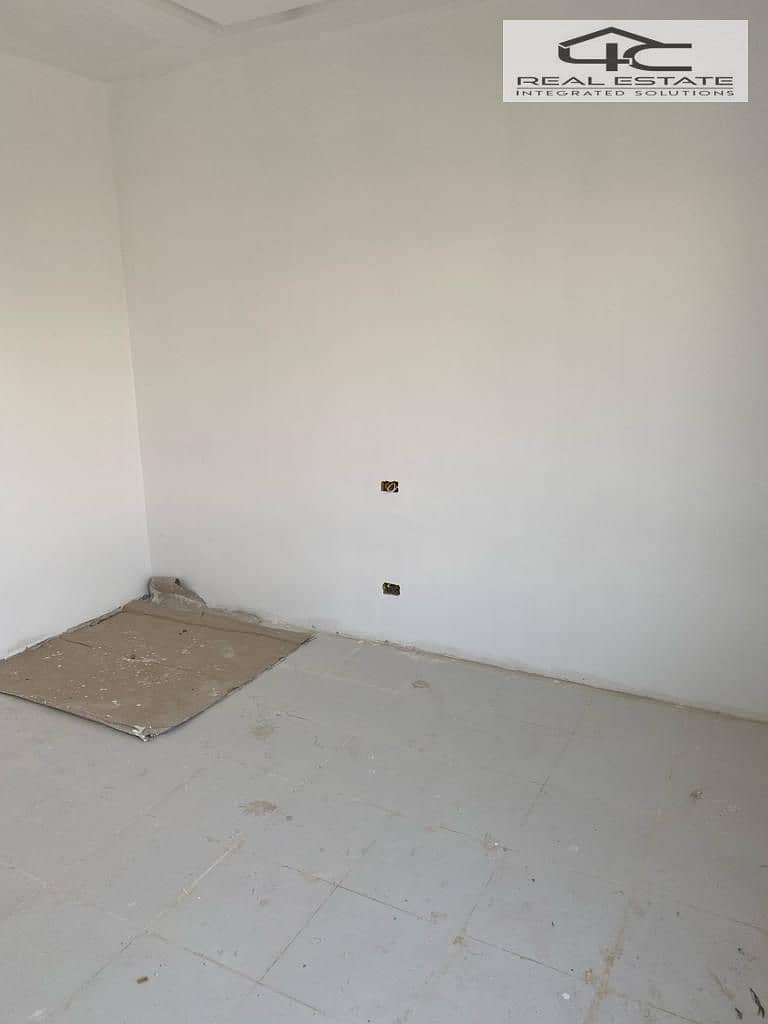 7 WhatsApp Image 2025-11-25 at 12.45. 32 PM (1). jpeg