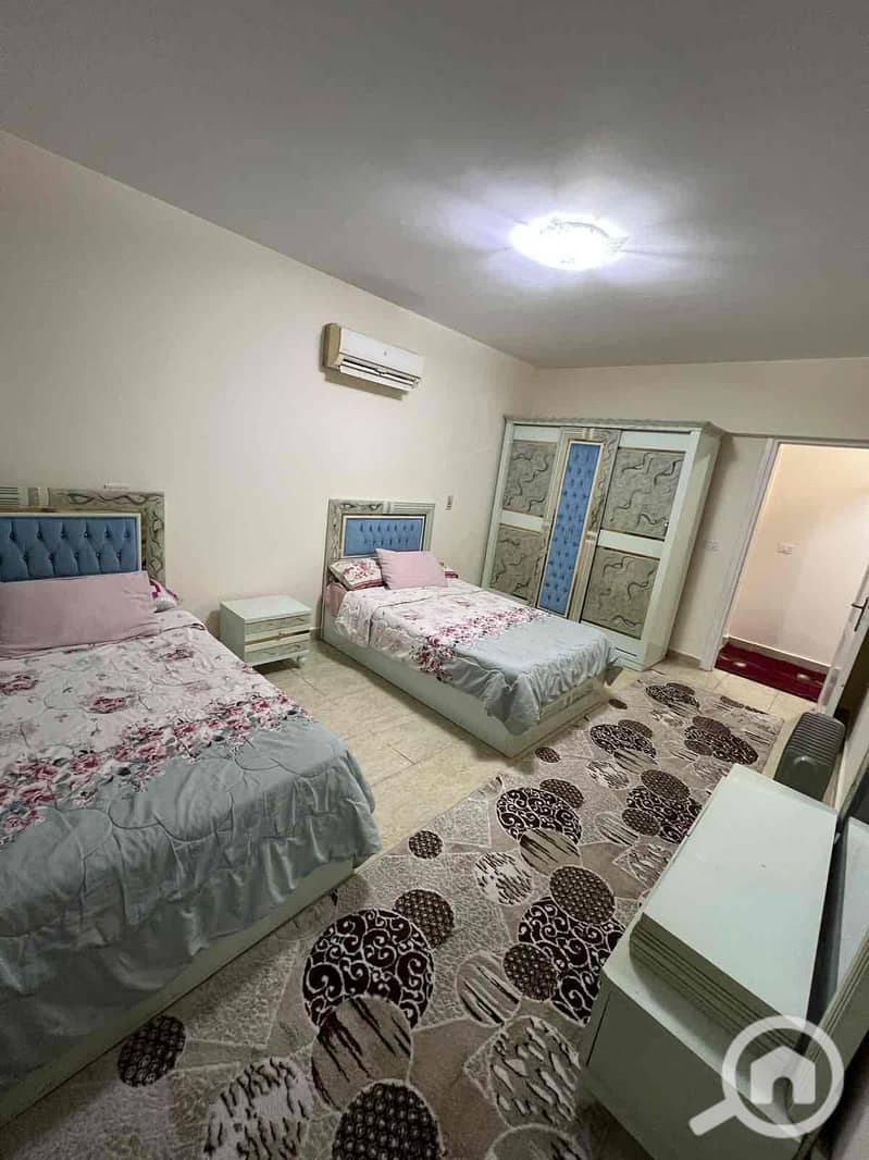 10 d62857a6-a85a-4ce9-b584-c81e69aa4b35. jpg