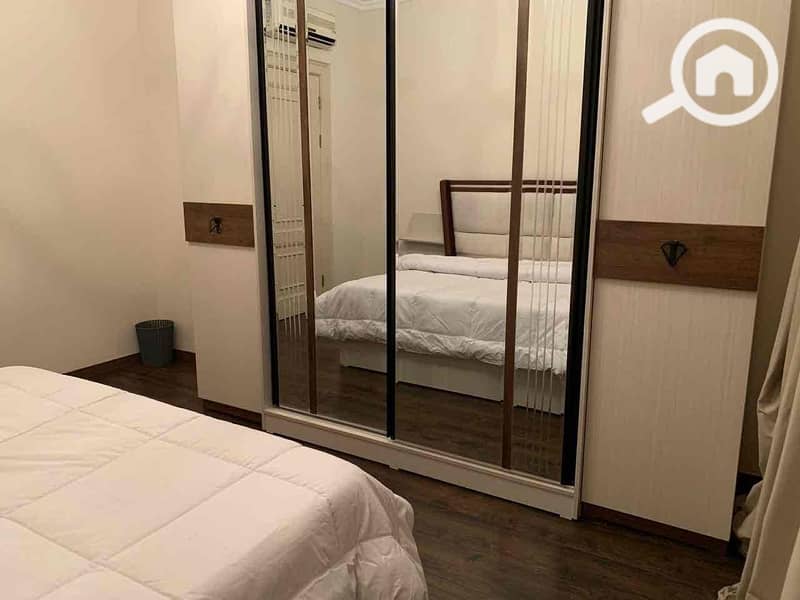 4 9b921a1b-379c-4437-9a95-848e67272149. jpg